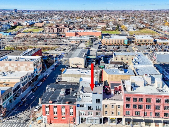 Photo - 209 Bond St Unit 3