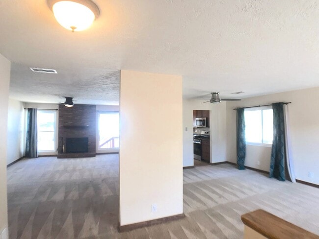 Photo - Spacious 4-Bedroom Home in the Desirable Candlelight Park Neighborhood – NE Heights!