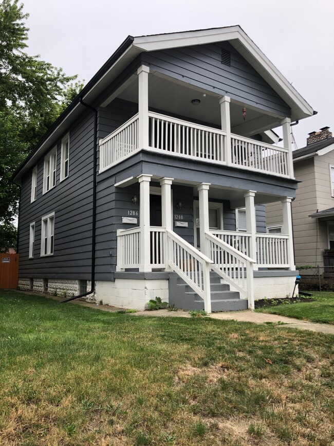 Photo - 1288 Oakwood Ave