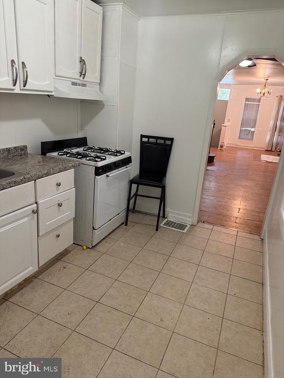 Photo - 1227 W Saratoga St