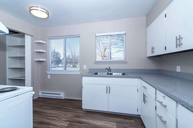 Building Photo - The Den Rental