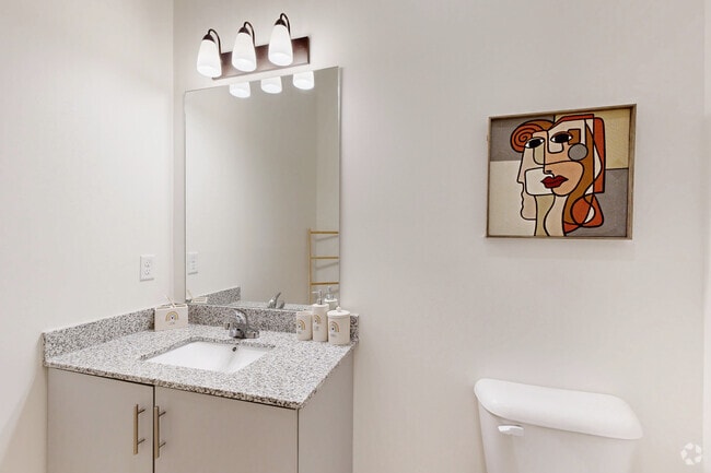 4BR, 4BA - 1,320SF - Second Bathroom