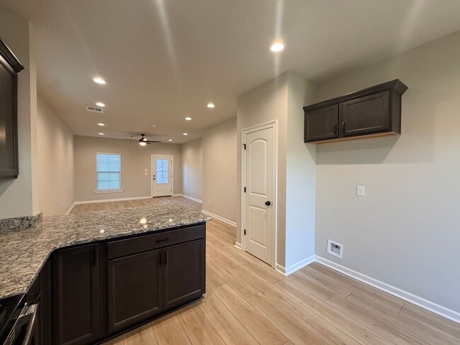 Photo - 187 Berkshire Pl