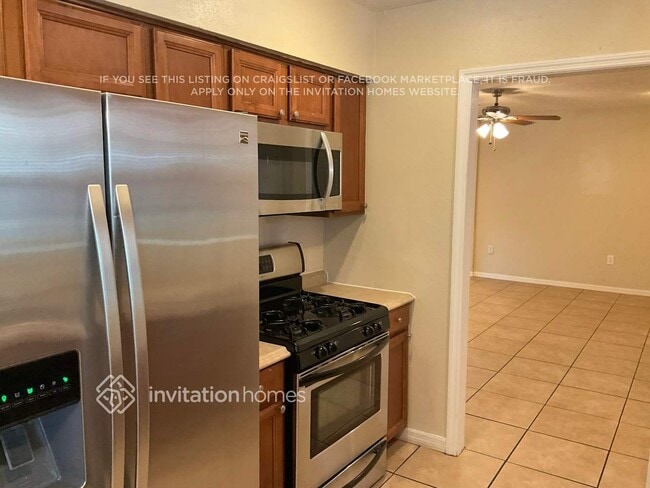 Photo - 626 Huntington St