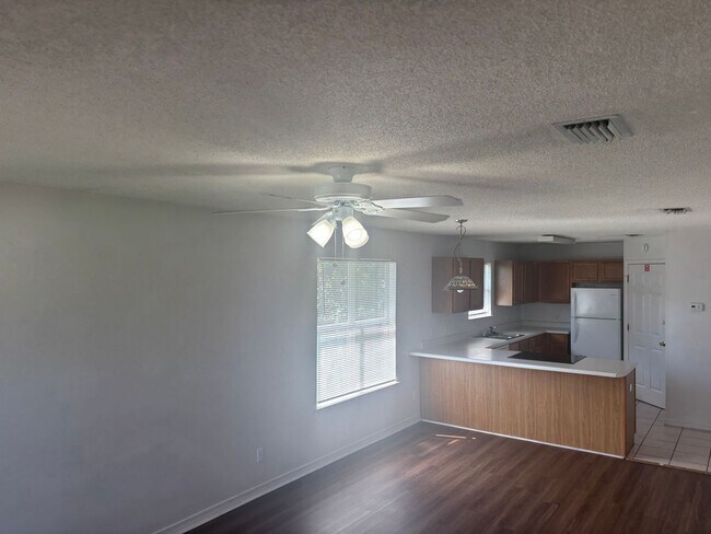 Photo - 567 Florosa Ct
