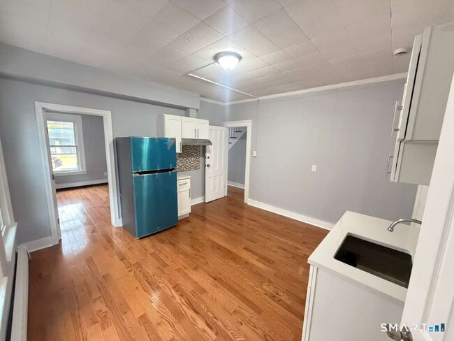 Photo - 276 Pequonnock St Unit 1