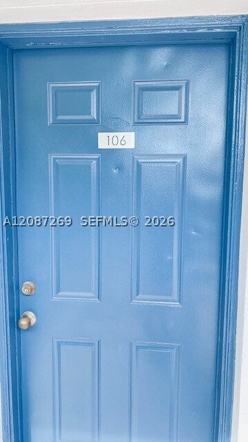 Photo - 16851 NE 18th Ave Unit 106