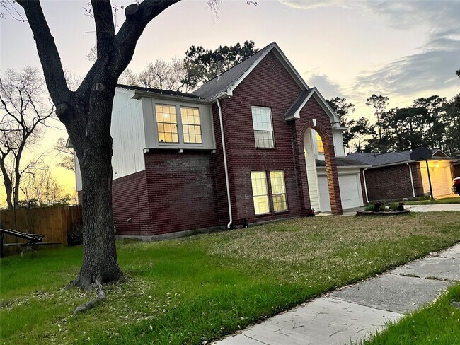 Photo - 28723 Sedgefield St