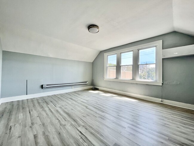 Photo - 2921 Peck St Unit #3