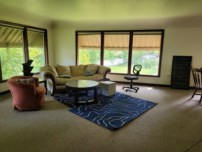 Photo - Lewis & Clark Graduate/Law Students ONLY Unit Room 1