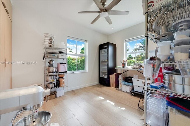 Photo - 6356 SW 14th St