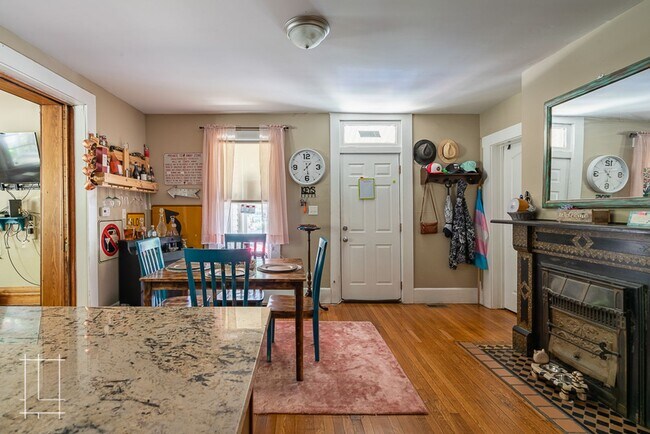 Photo - 409 W 5th Ave Apartamento Unidad 1289 Michigan Ave