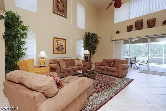 Photo - 5815 Persimmon Way