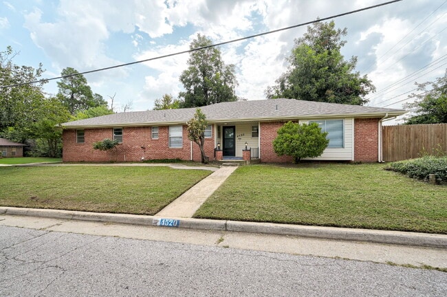 Photo - Rollingwood Beauty!