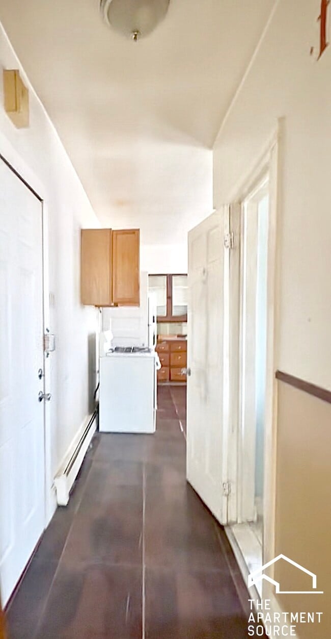 Building Photo - 2652 W 23rd Pl Unit 2F