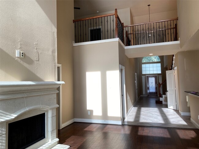 Building Photo - 25503 Lockspur Dr