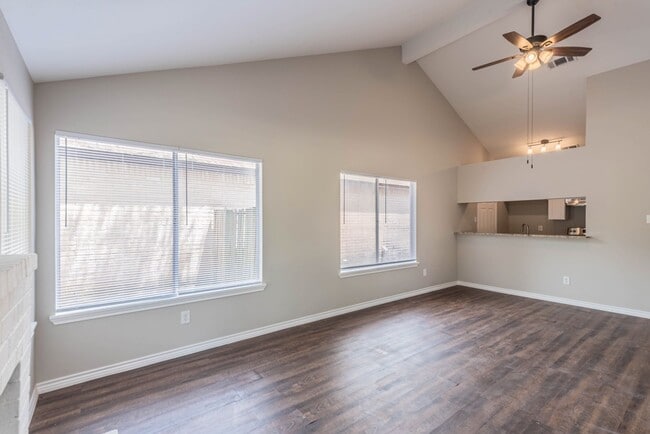 Photo - 7522 Pepperbrook Dr