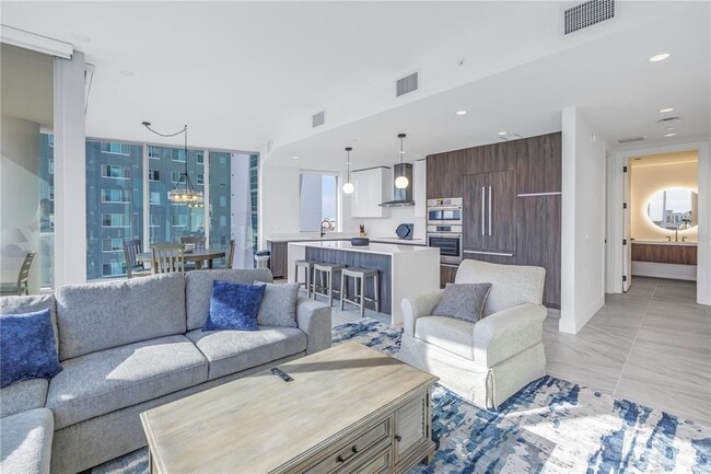 Photo - 777 3rd Ave N Unidad 708