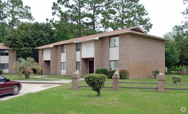 Calloway Manor Apartments For Rent In Panama City Fl Forrent Com