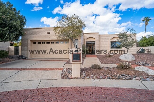 Building Photo - Stunning Two Bedroom with Den Rental