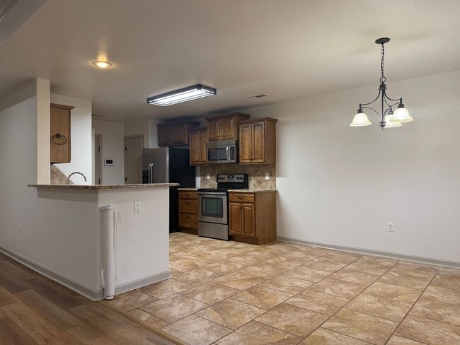 Photo - 6119 Stargate Cove