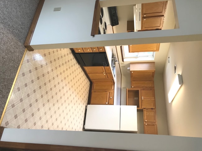 Photo - 1941 Western Ave Unidad 1005