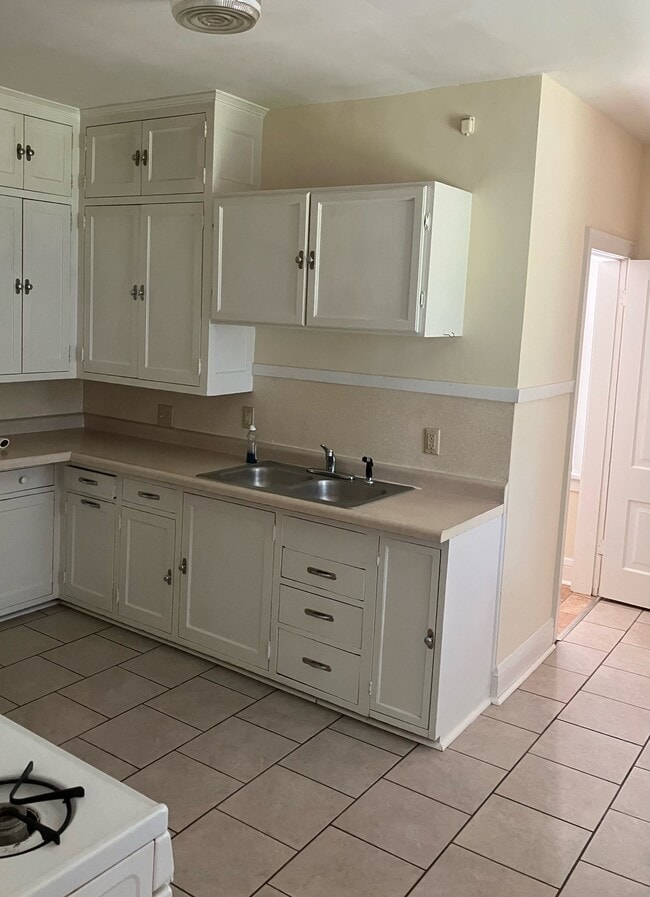 Photo - 601 9th Ave N Unidad 4