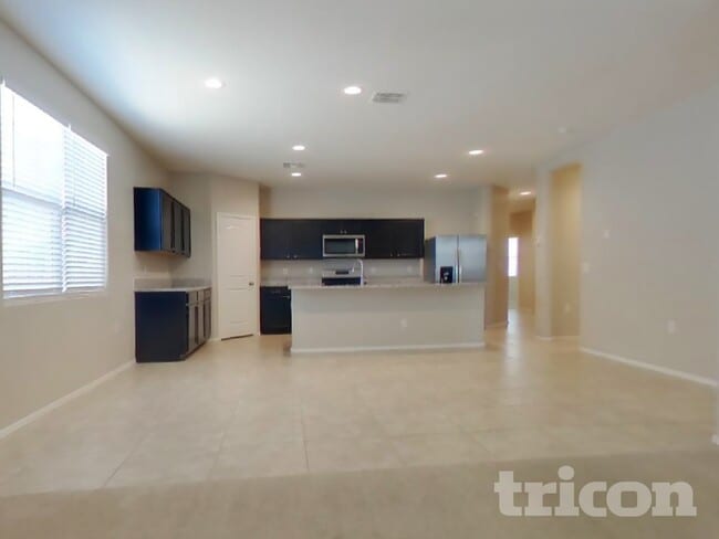 Photo - 31026 W Earll Dr