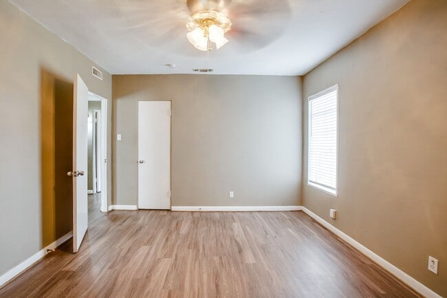 Photo - Pre Leasing for fall 2026! 3/2 in Tech Terrace!