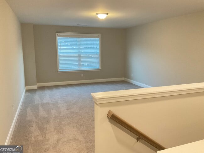 Photo - 495 Plainfield St