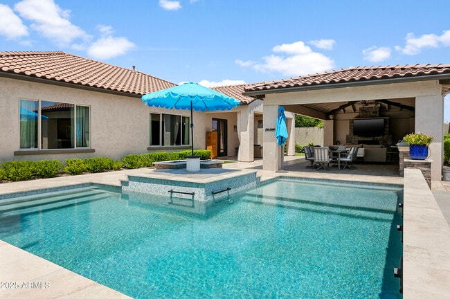 Photo - 5803 E Parnell Dr