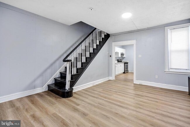 Building Photo - 3110 N Taylor St