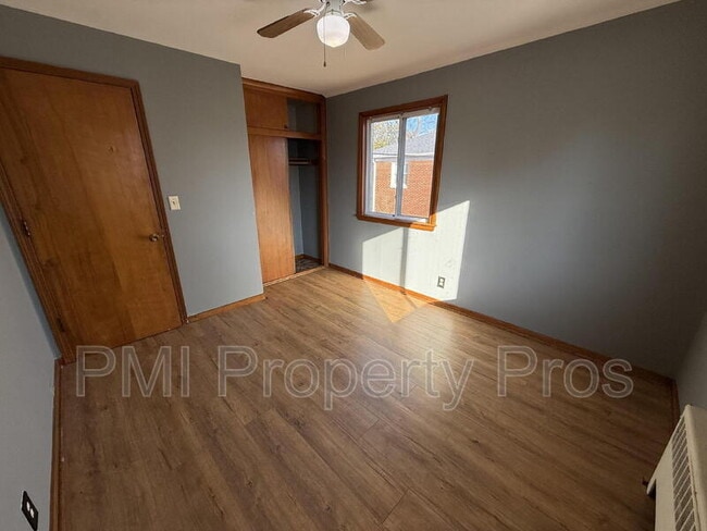 Photo - 1981 W Villard Ave Unit Apt 7