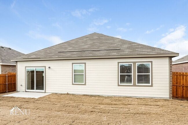 Photo - 788 Oakhurst Dr