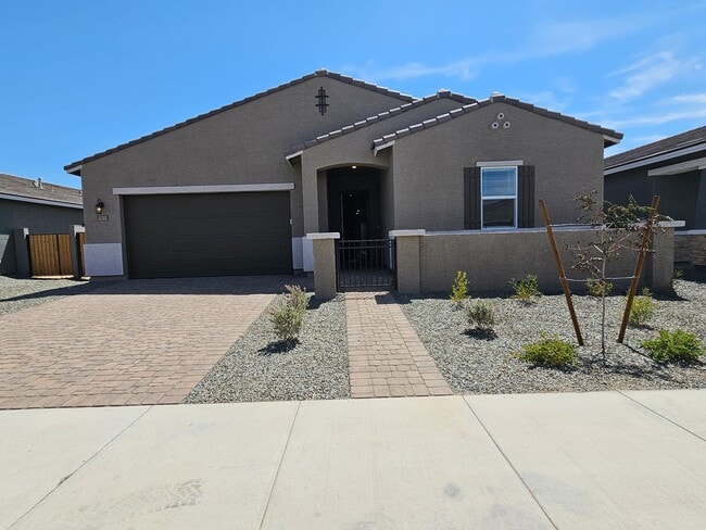 Photo - 17659 W College Dr