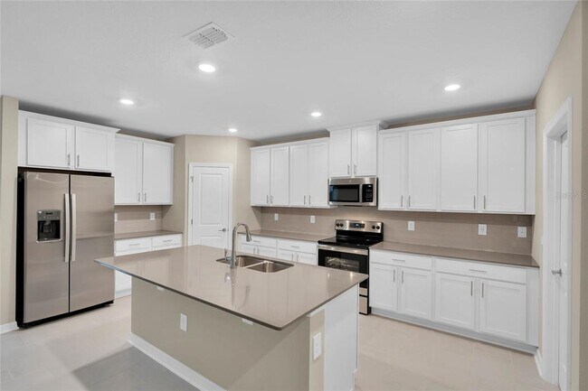 Photo - 2840 Muller Oak Lp