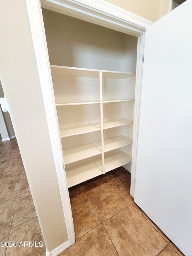 Photo - 809 W Desert Valley Dr