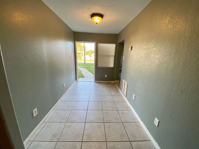 Photo - 4246 Minoso St Unit 4238