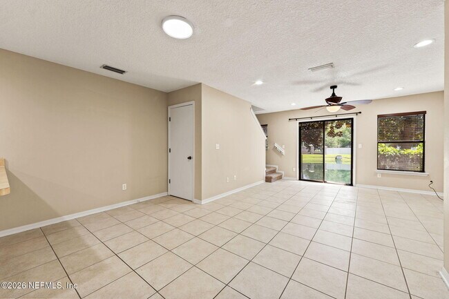 Photo - 4613 Gerber Ct