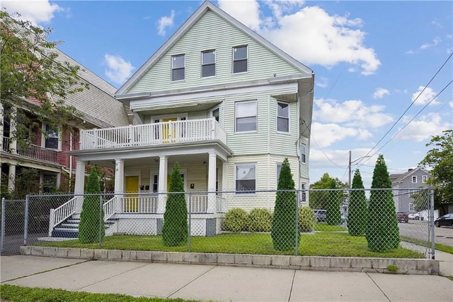 Photo - 31 Lenox Ave