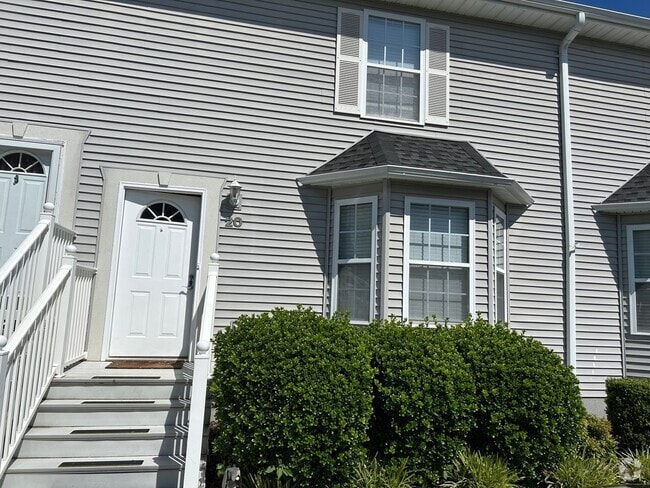 Building Photo - 2 Bedroom/ 2.5 Bath ? Jonesborough, TN 37659 Rental