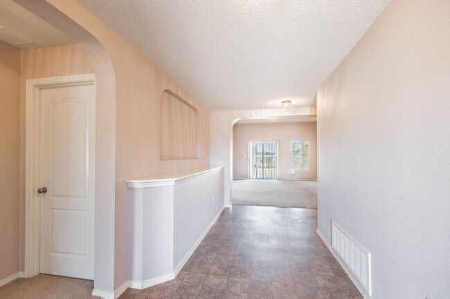 Photo - Lovely 3 bedroom 2 bath located in East El Paso!!