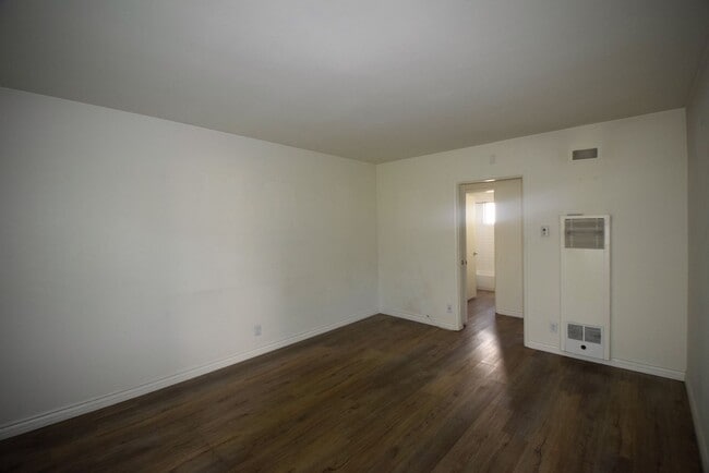 Photo - 11054 Otsego St Unit 03