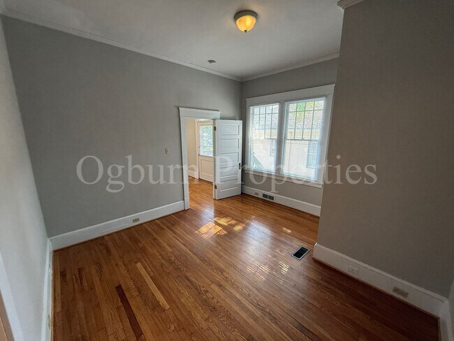 Photo - 603003- 1330 W. FIRST STREET Unit B