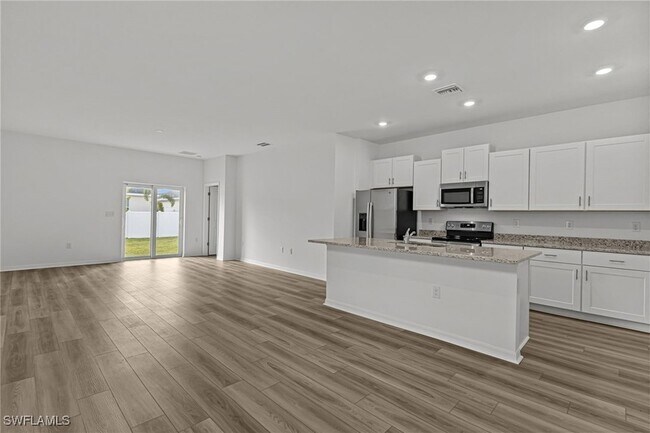 Photo - 43153 Wild Indigo Rd