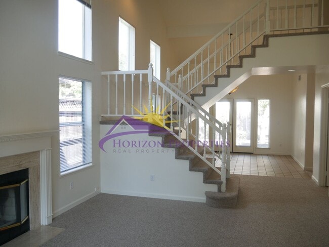 Photo - Unique 3 Bed 2.5 Bath 1,971sqft Single Fam...