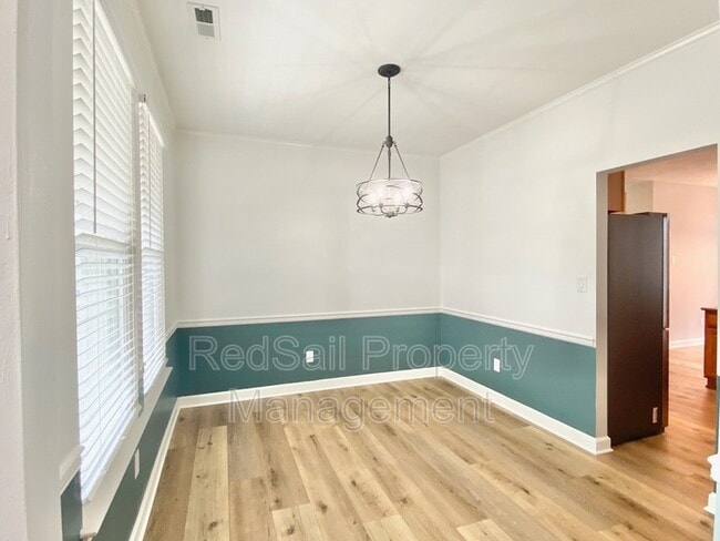 Photo - 102 Prescott Ct