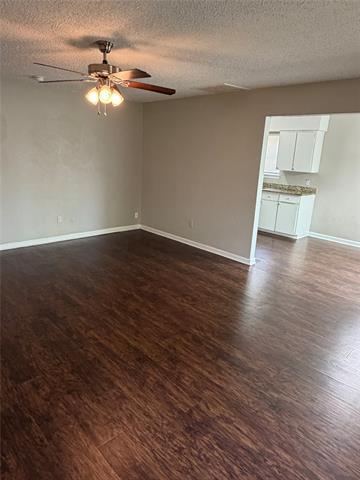 Photo - 107 Hidalgo Ln