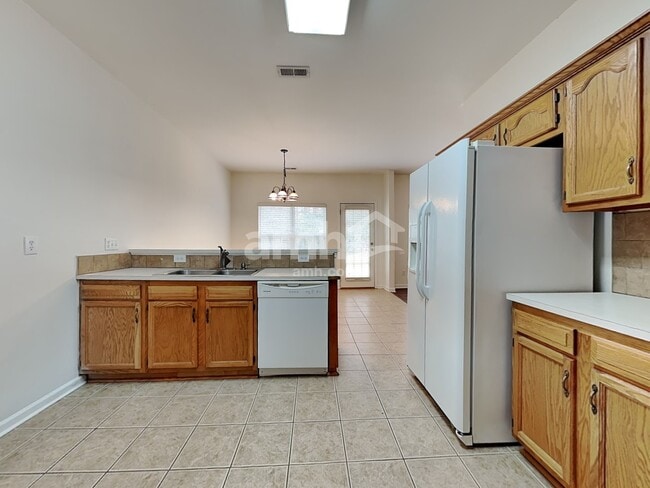 Photo - 6736 Reedy Creek Rd