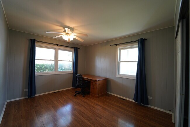 Photo - 807 Mansfield Ct